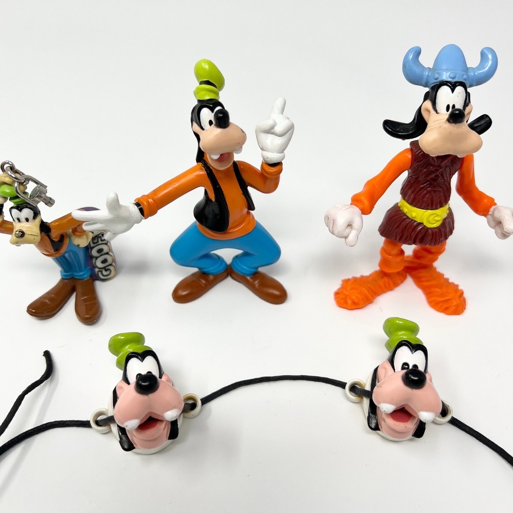 Vintage Disney Goofy Figure Lot Viking Action Figures Keychain 1989